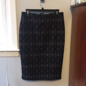 Bobeau Stretchy Midi Skirt